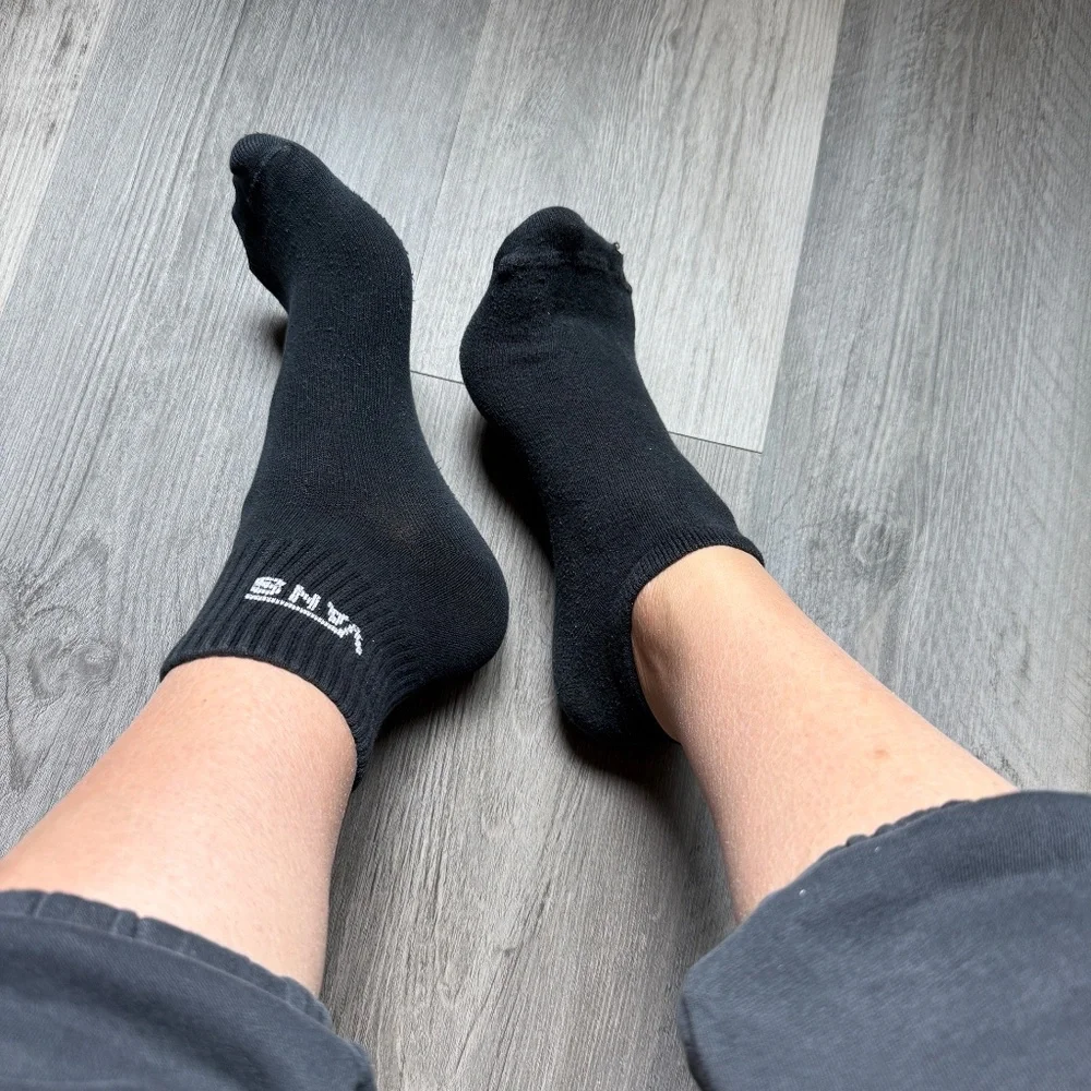 Mismatched VANS Plain Black Socks Gym Workout Used